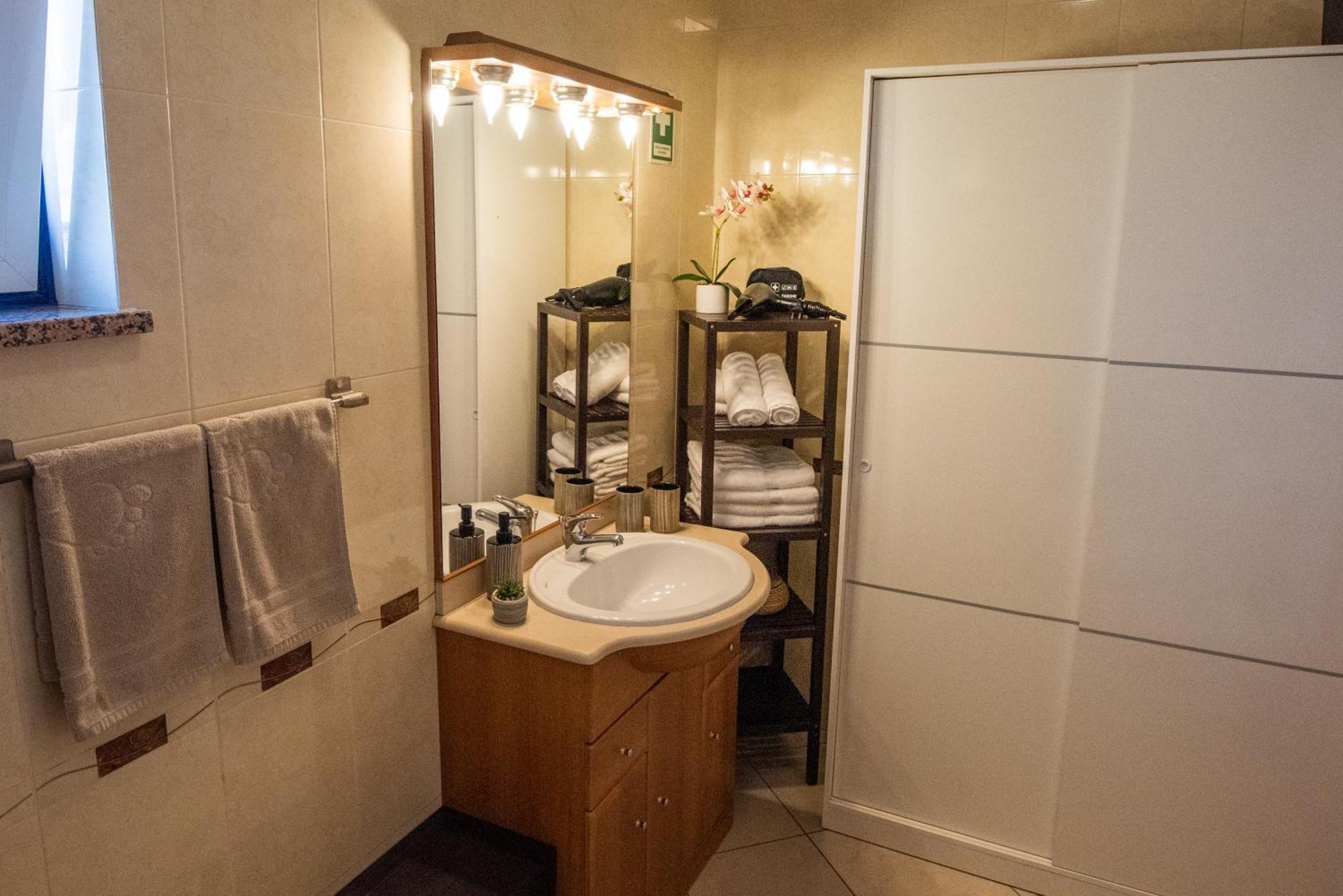Charm Apartment T2 All With Big Terrace Albufeira Self Check-In Esterno foto